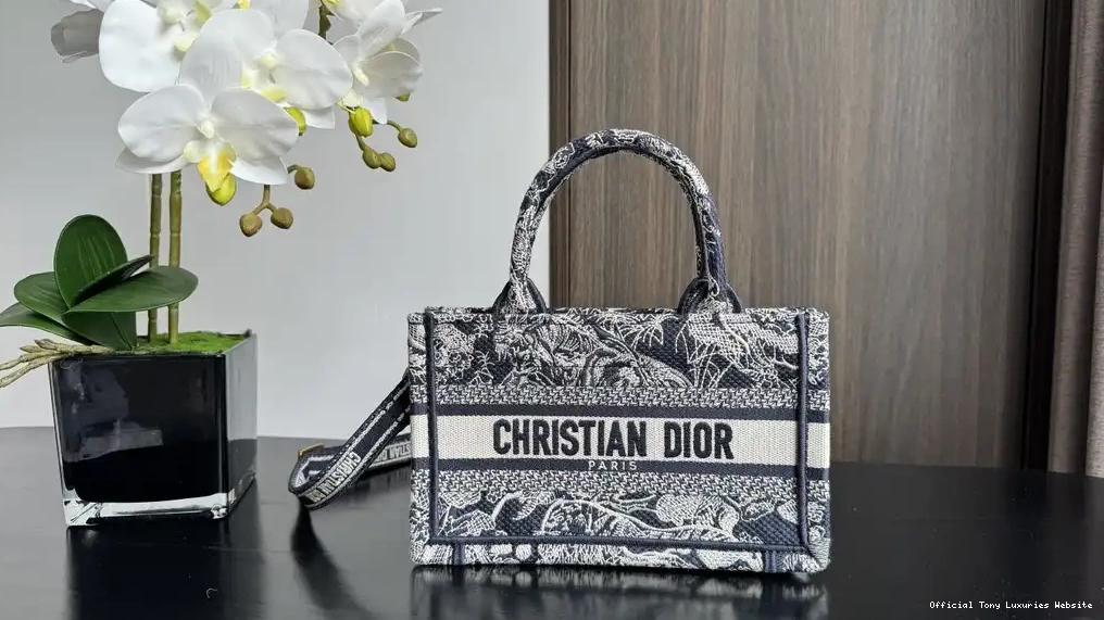 diro TOTE-21.5*13*7.5CM BOOK MINI 0517